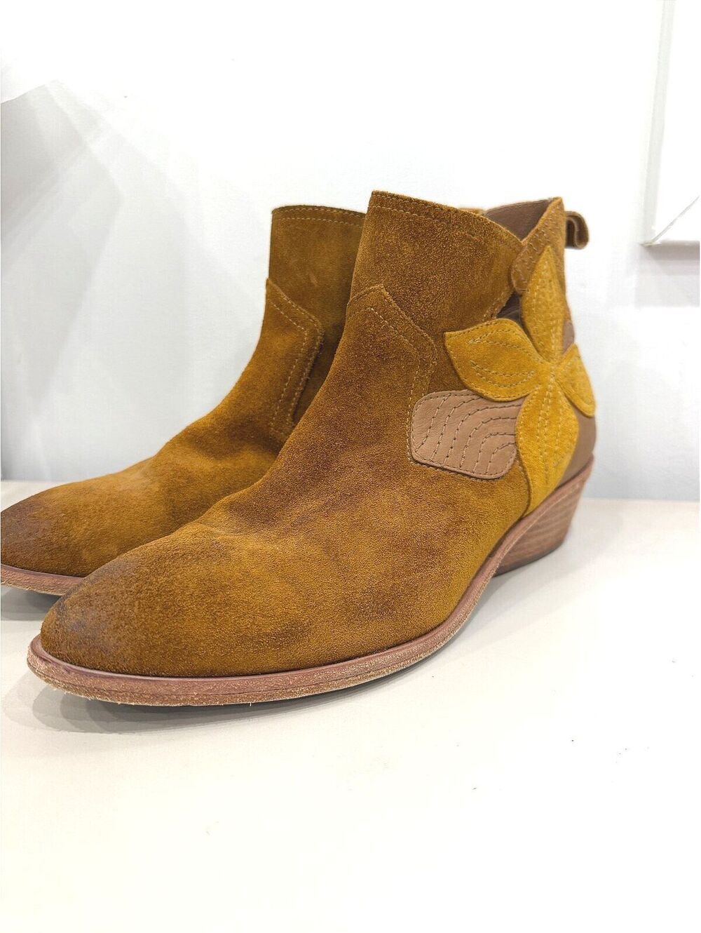 Frye Farrah Floral Brown Suede Ankle Boots Size 11